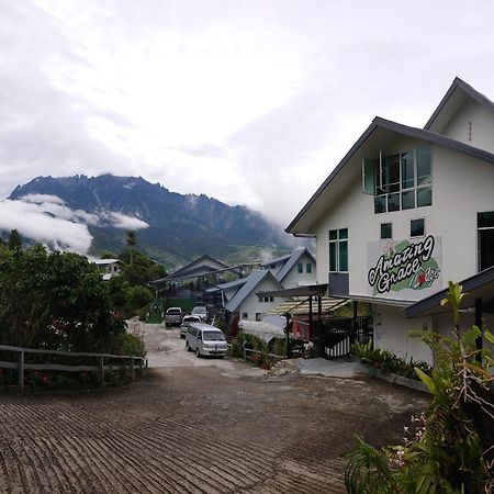Amazing Grace Lodge Kampong Kundassan Exterior foto